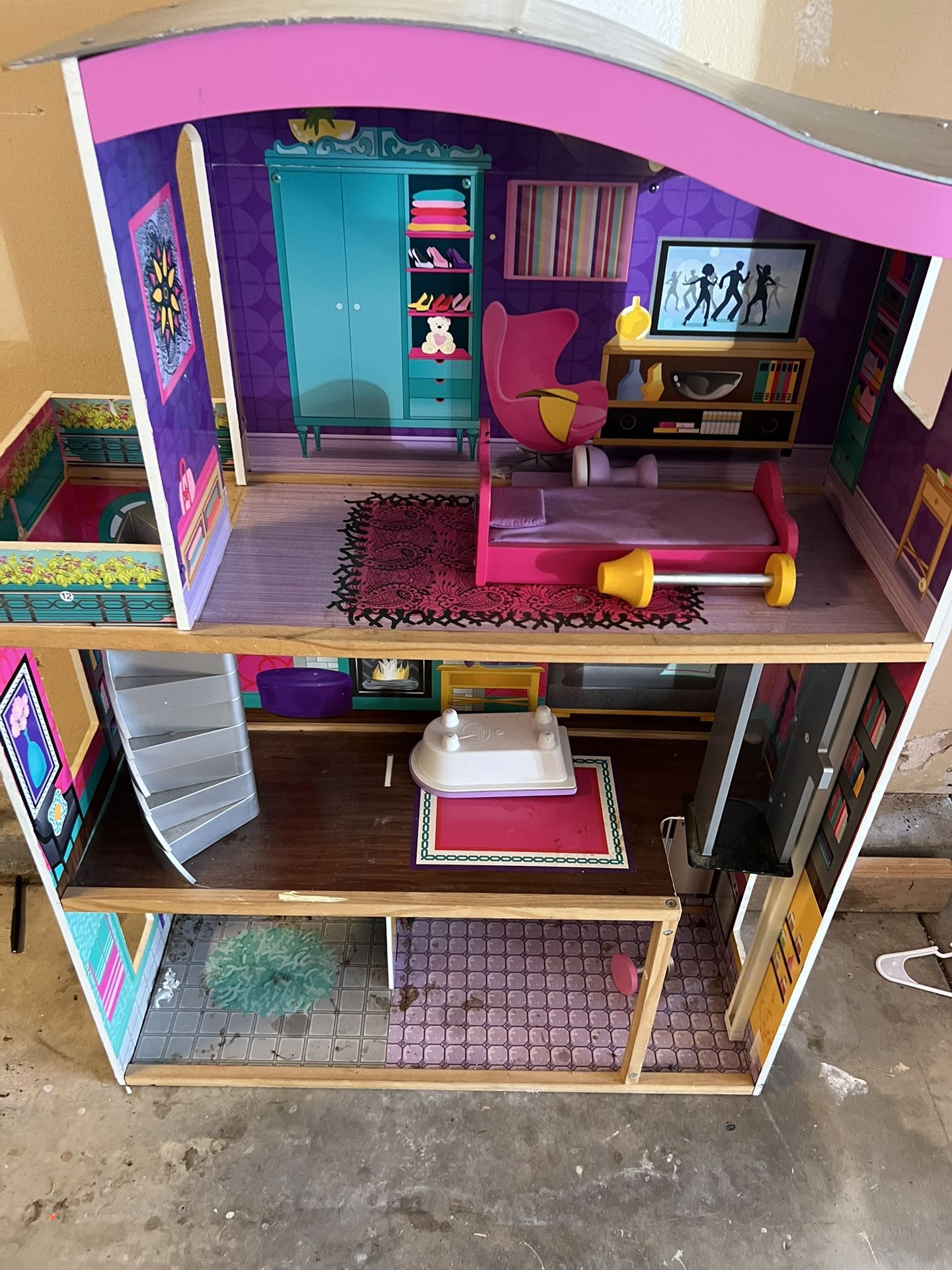 Doll House