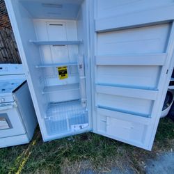 GE freezer new open box  21.3 cubic ft..new open box  warranty  white side 33..wide  75 wide..