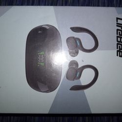 NEW WIRELESS BLUETOOTH EARPHONES! WITH CHARGING PORT!