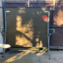 Ping Pong Table 