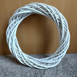 Plain White Wreath