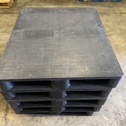 HEAVY DUTY PLASTIC PALLETS 37x32 $20