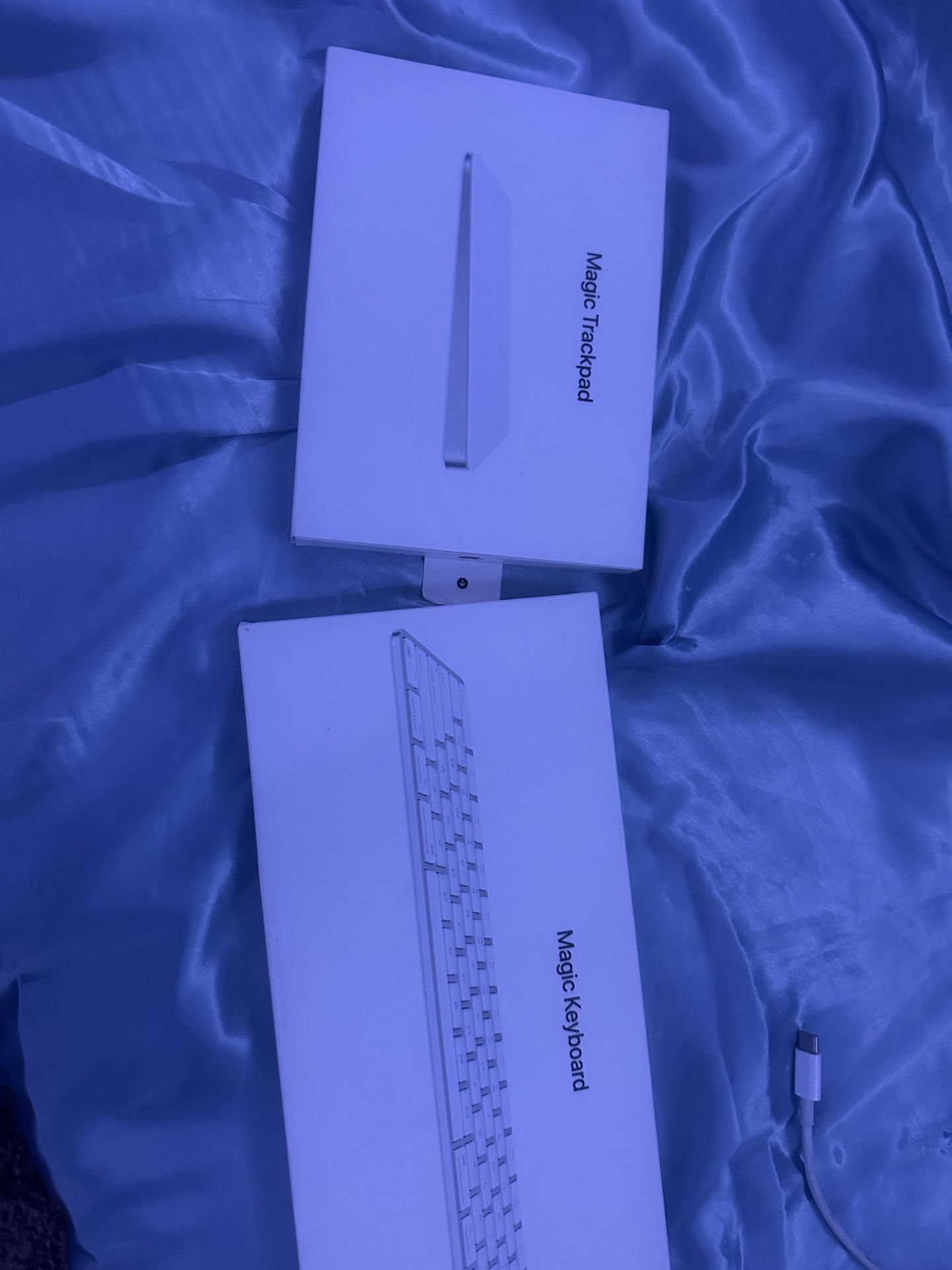 Magic Keyboard and Trackpad