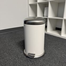 IKEA MJÖSA Pedal bin, White, 3 gallon