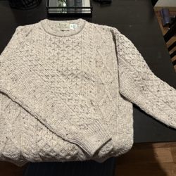 Men’s Beige Wool Sweater [Size: Large]