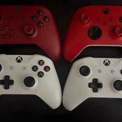 Xbox One Controllers 