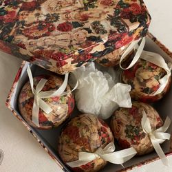Victorian Decoupage Ornaments 