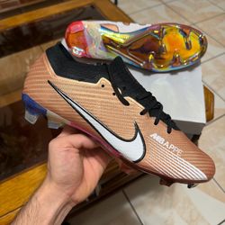 Nike Zoom x Mbappe  Mercurial Superfly 9