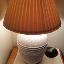 Lamp ceramic