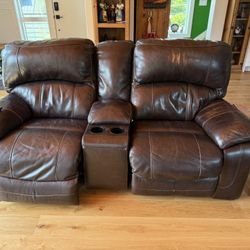 Electric Reclining Loveseat