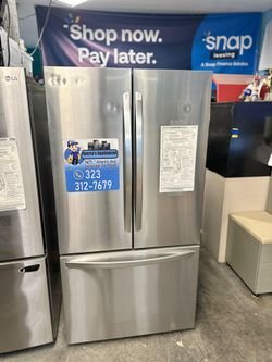 LG 32 cu. ft. Smart Standard-Depth MAX French Door Refrigerator with Internal Water Dispenser