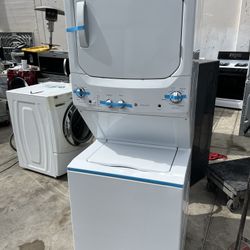 New Open Box Frigidaire Stackable Washer And Dryer βwhiteβ