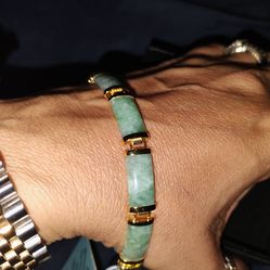 Jade sterling silver and 18k plating bracelet