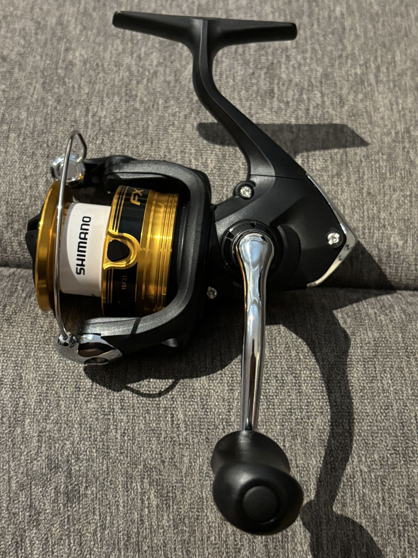 Shimano FX 2500 Reel