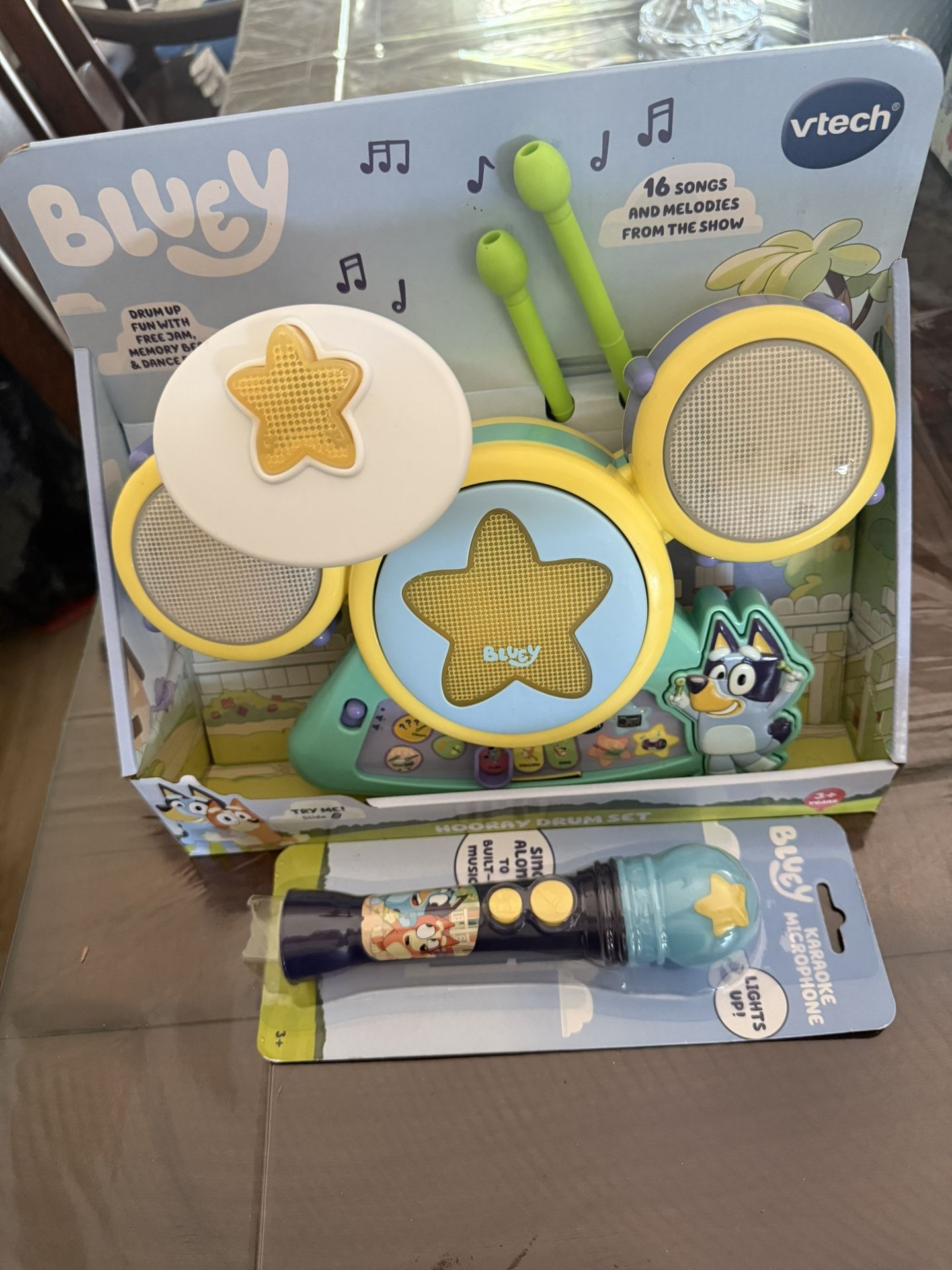 Bluey drum Set & Karaoke Microphone