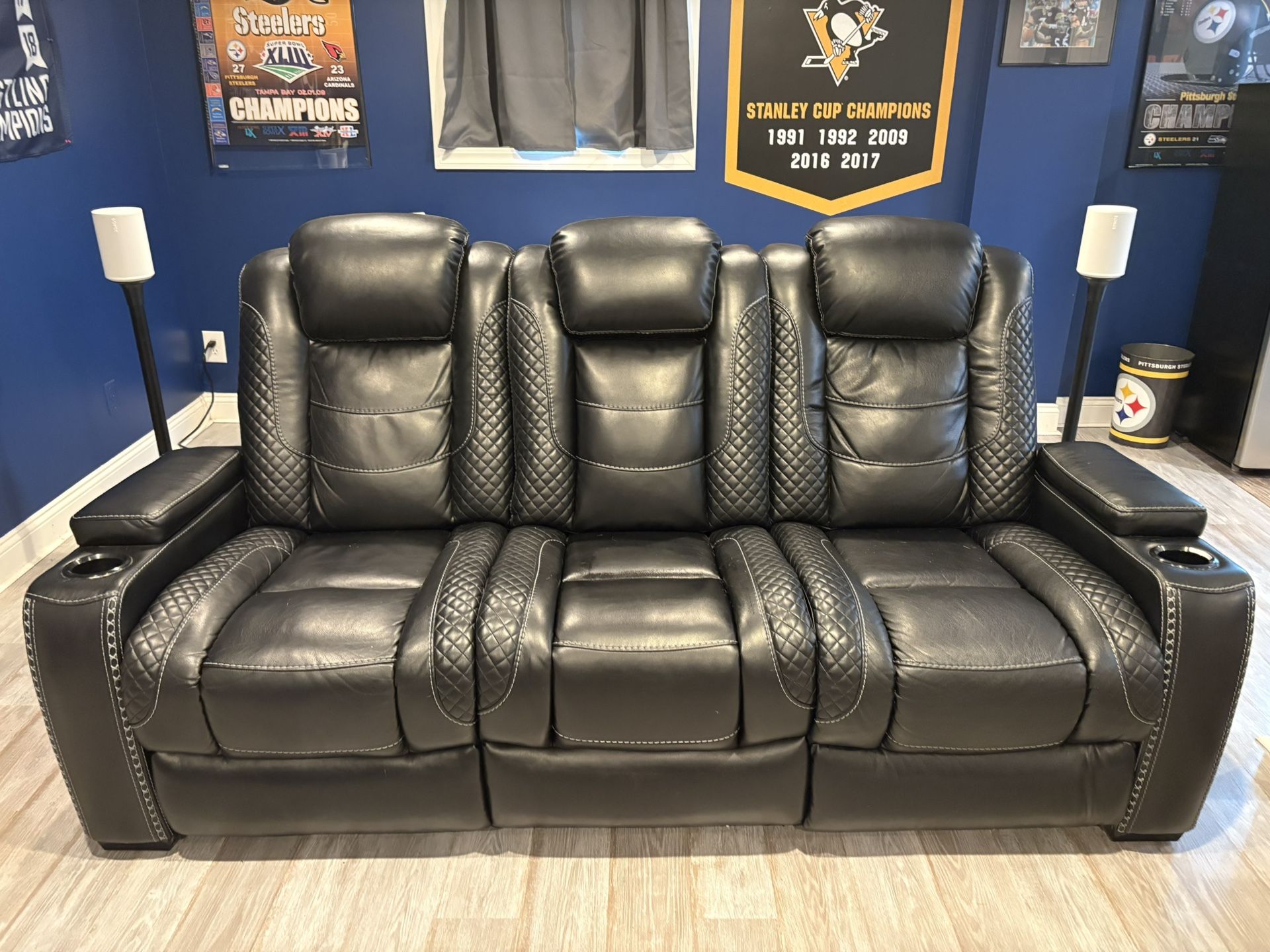 Ashley furniture power Reclining Couch