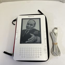 Amazon Kindle 2nd Generation 2GB D00701 White With Cable And Case Tested