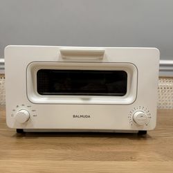 BALMUDA “The Toaster Oven” (White) — Like New!