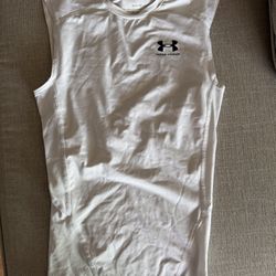 Under Armour HeatGear Youth Small Compression Shirt