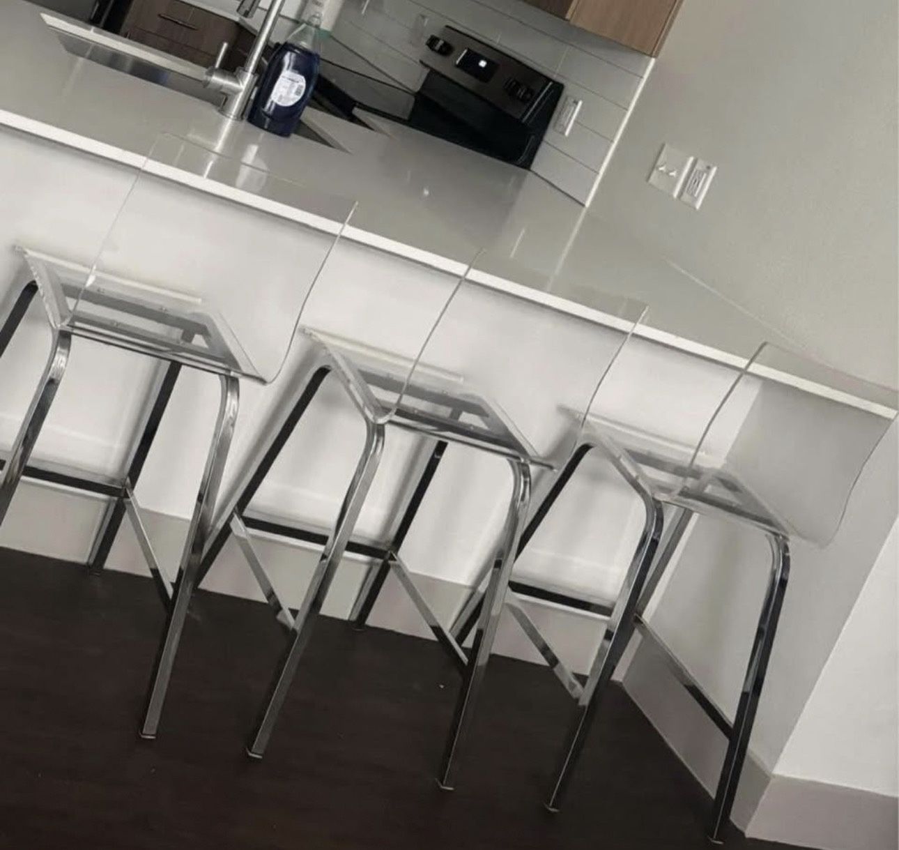 CHIC ACRYLIC Counter Chairs 🪑🤍😍