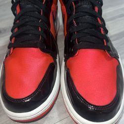 Jordan 1 Mid Hot Punch Low 