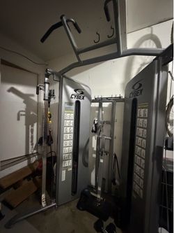 CYBEX Bravo Functional Trainer