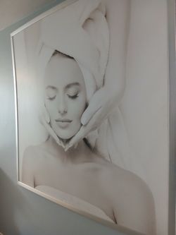 Large Facial Room Pictures