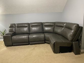 Like New Sectional