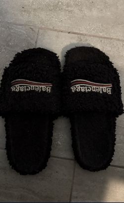 Balenciaga Size 7.5