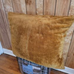 Vintage Pillow 