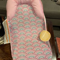 #summer #bathing #infant #bath #incline