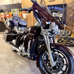 2017 Harley-Davidson ULTRA LIMITED (FLHTK)