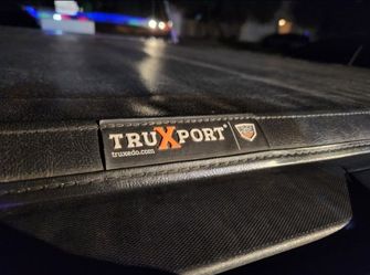 2020 GMC Sierra Tonneau
