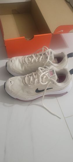 Nike Air Max Sneakers