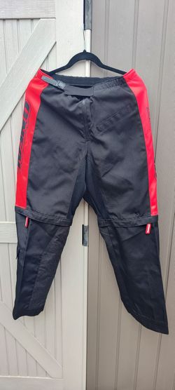 O'Neill convertible riding pants.