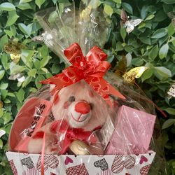Valentine Gift Basket 