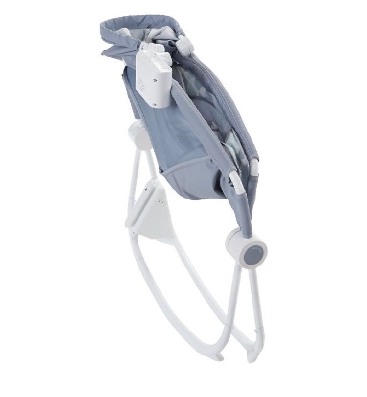 Fisher Price Premium Rock n' Play Sleeper w/Projector and SmartConnect Bluetooth