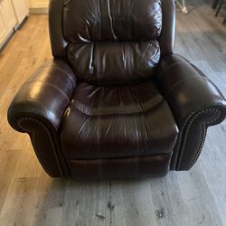 Leather Reclinable Rocking Chair 