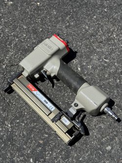 Nail Gun : Meite 