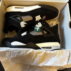 Jordan’s Size 13 Men 