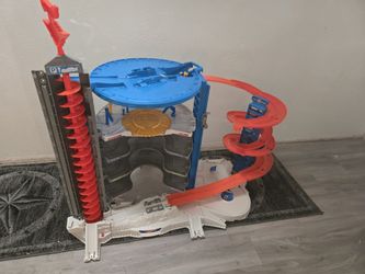 Hot Wheel Garage
