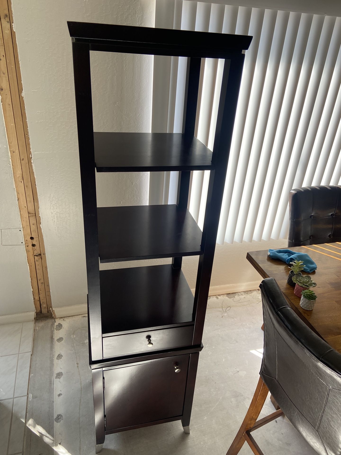 Dining Room Shelves