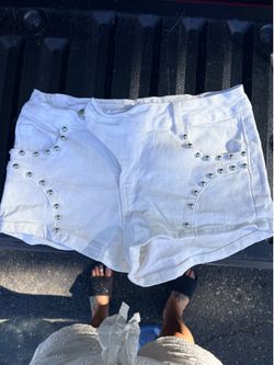 Women’s denim shorts