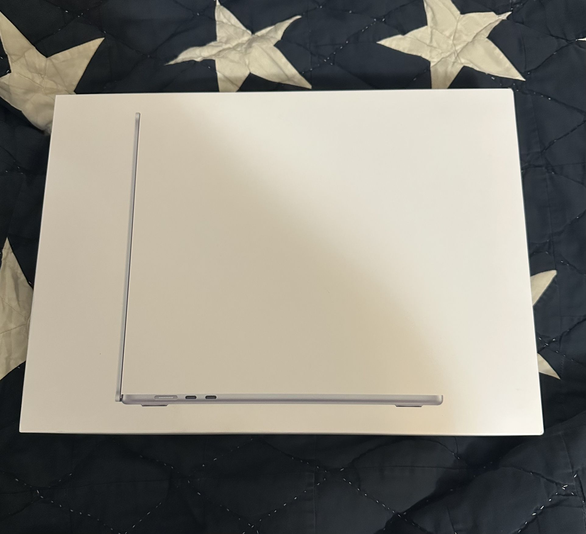 MacBook Air empty box