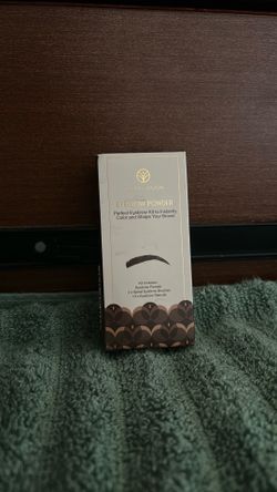 Eyebrow Stencil and powder