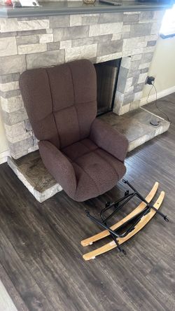 Rocking chair new $60