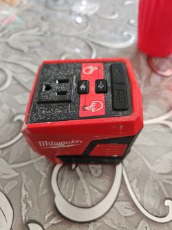 Milwaukee  top off