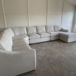 New Craftmaster Sectional 