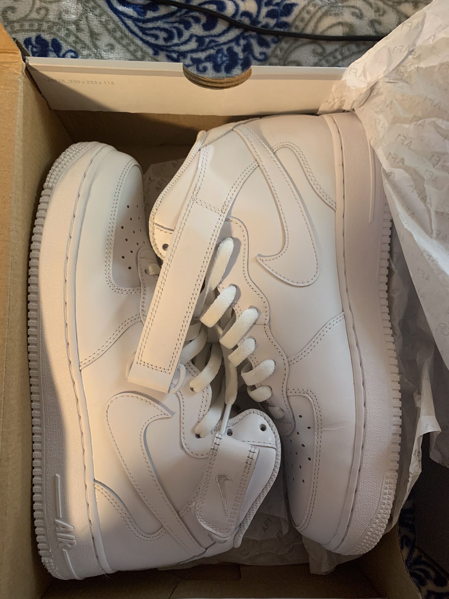 Retro 1s Mid And High Top Air Force 1s