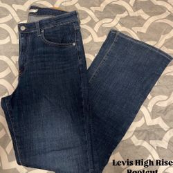 Levis Bootcut